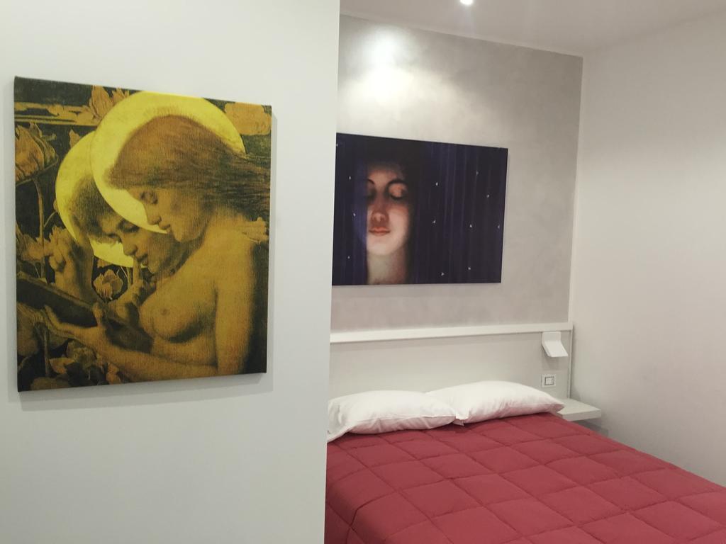Picaflor Art & Rooms Milan Luaran gambar