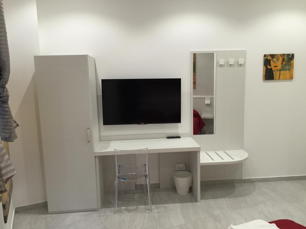 Picaflor Art & Rooms Milan Bilik gambar